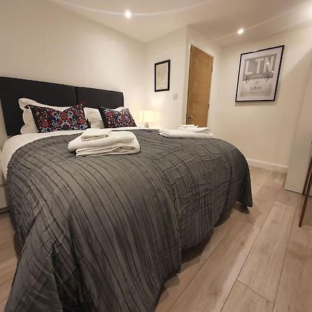 Luton Town Centre Executive Apartment Dış mekan fotoğraf