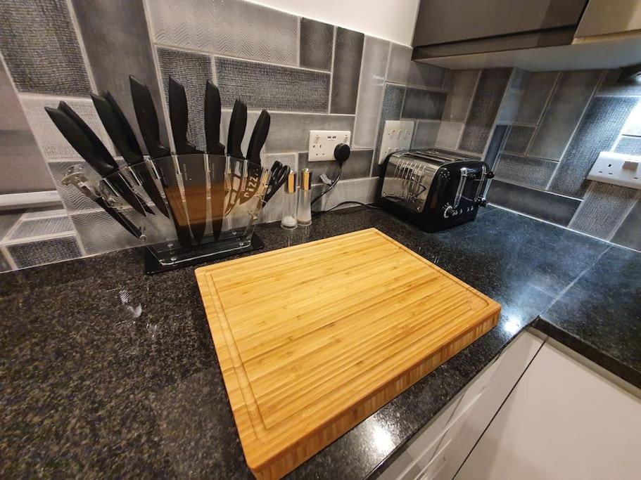 Luton Town Centre Executive Apartment Dış mekan fotoğraf